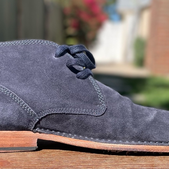John Varvatos Blue Suede Chukka Boots – Size 10 D – $90 (Includes Cedar Shoe Tre - Picture 6 of 9